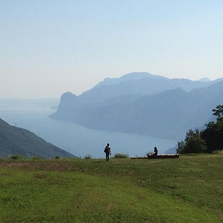 Ca' Dei Boieti Casa Vacanze Ronzo-Chienis Bagian luar foto